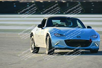 media/Nov-02-2025-Speed Ventures (Sun) [[61724e2e34]]/Black/Session 4/